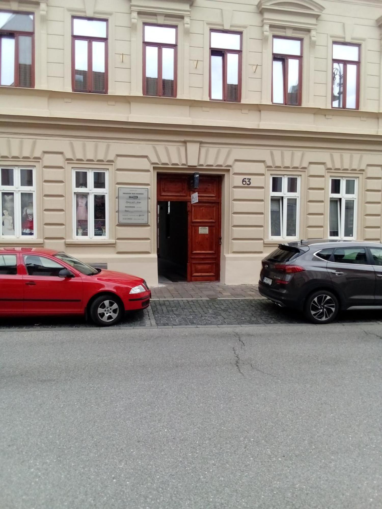 Penzion Nad Bankou Košice Eksteriør billede